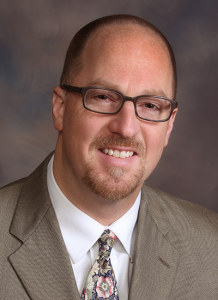 Dr. Robert Dillard headshot